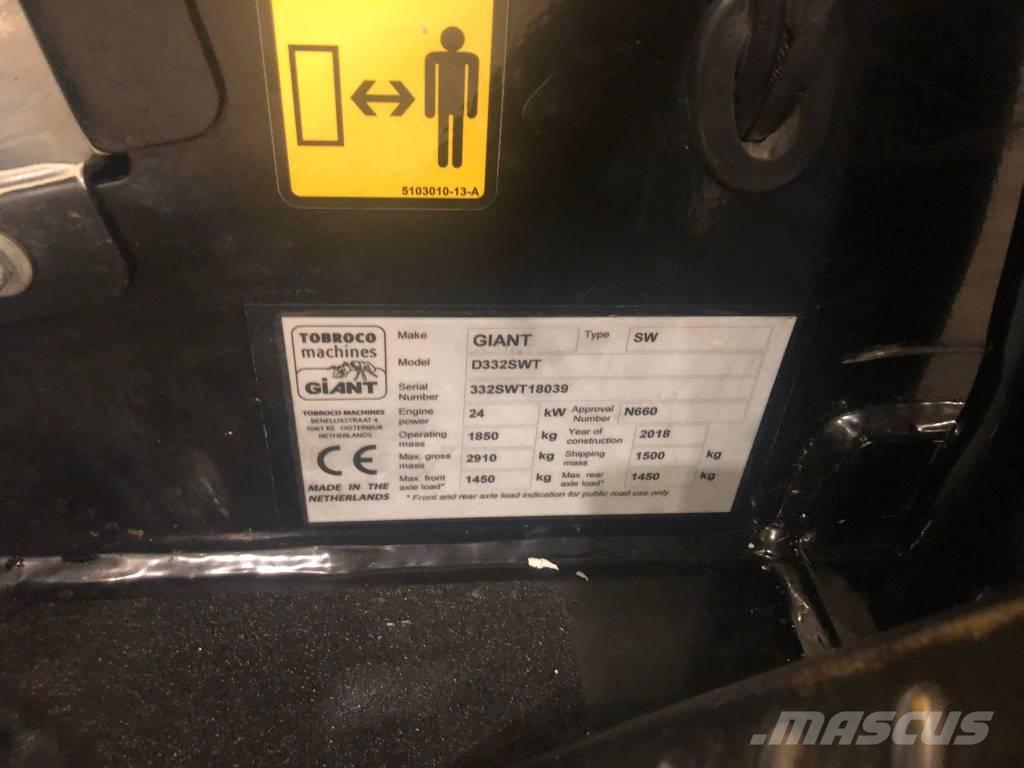GiANT D 332 SWT 多功能裝載機