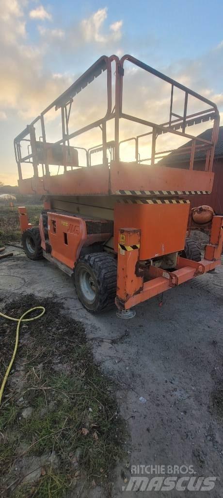 JLG 4394 RT 剪式升降機
