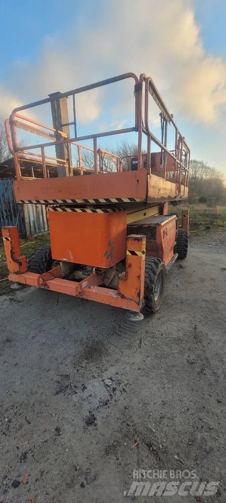 JLG 4394 RT 剪式升降機