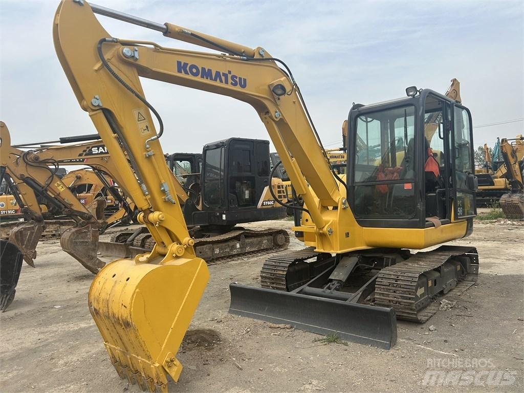 Komatsu PC 56 小型挖土機/掘鑿機<7t(小型挖掘機)