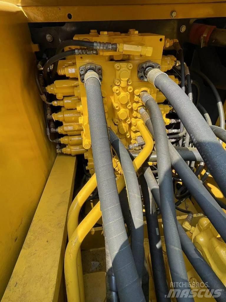 Komatsu PC 200-7 履帶式 挖土機/掘鑿機/挖掘機