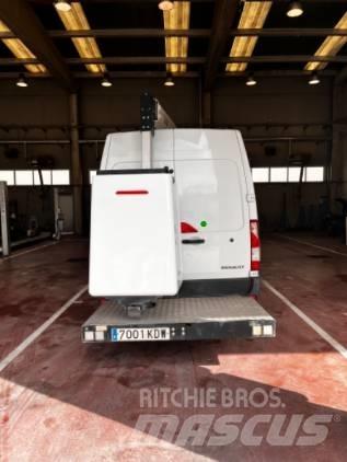 Renault MASTER 3 卡車裝載高空作業車