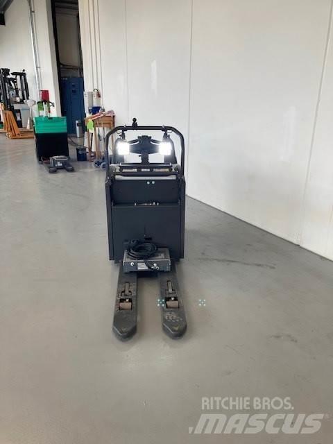 Atlet PLP 200 平台型低架升降機