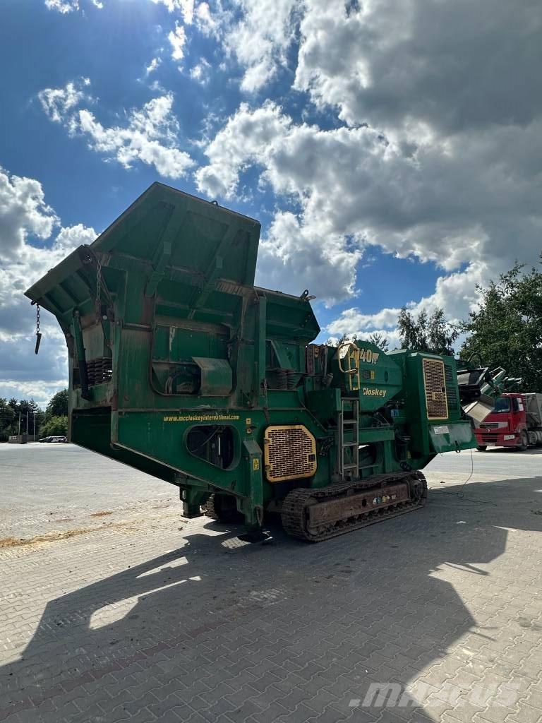 McCloskey J40 移動式壓碎機