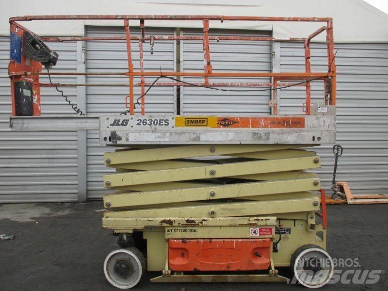 JLG 2630 ES 剪式升降機