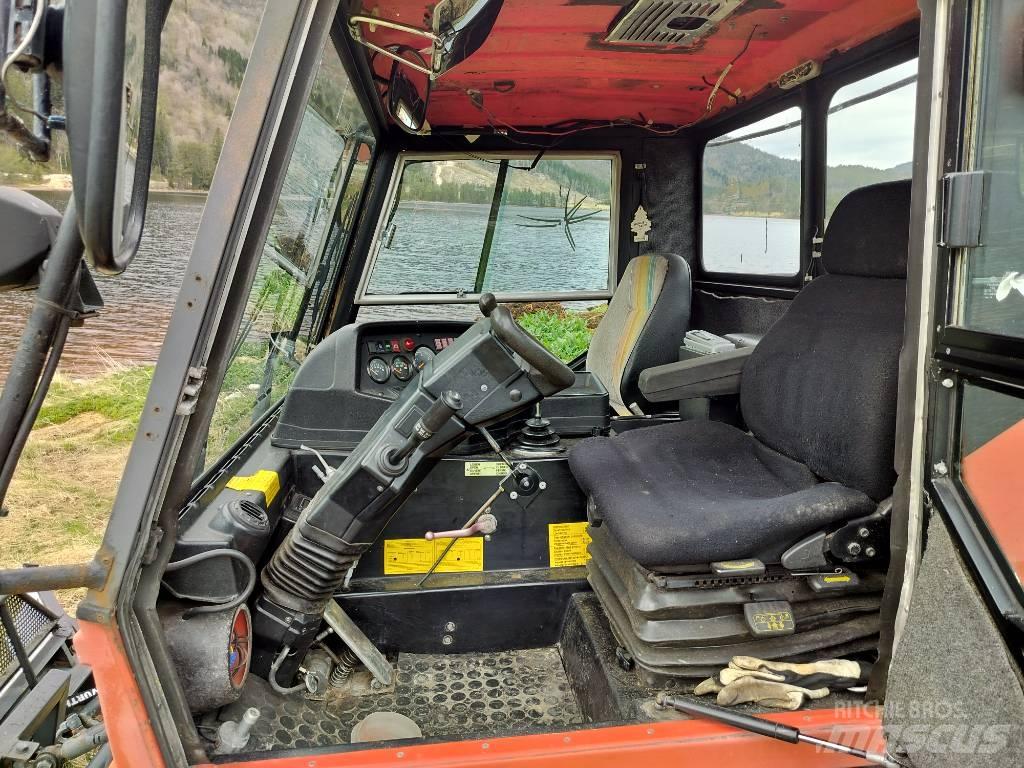  Pistonbully 150 鏟雪車