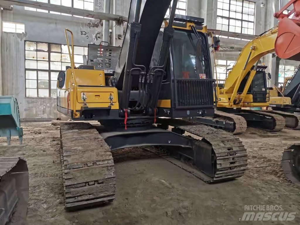 Volvo EC200D 履帶式 挖土機/掘鑿機/挖掘機