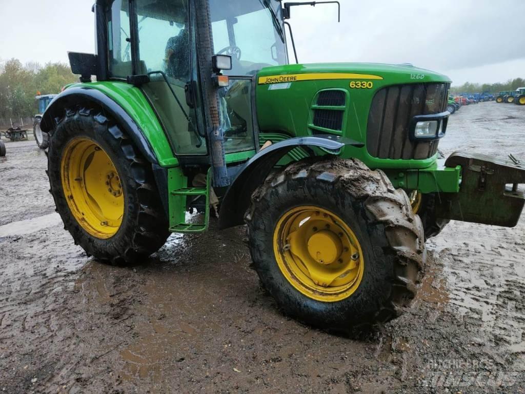 John Deere 6330 曳引機