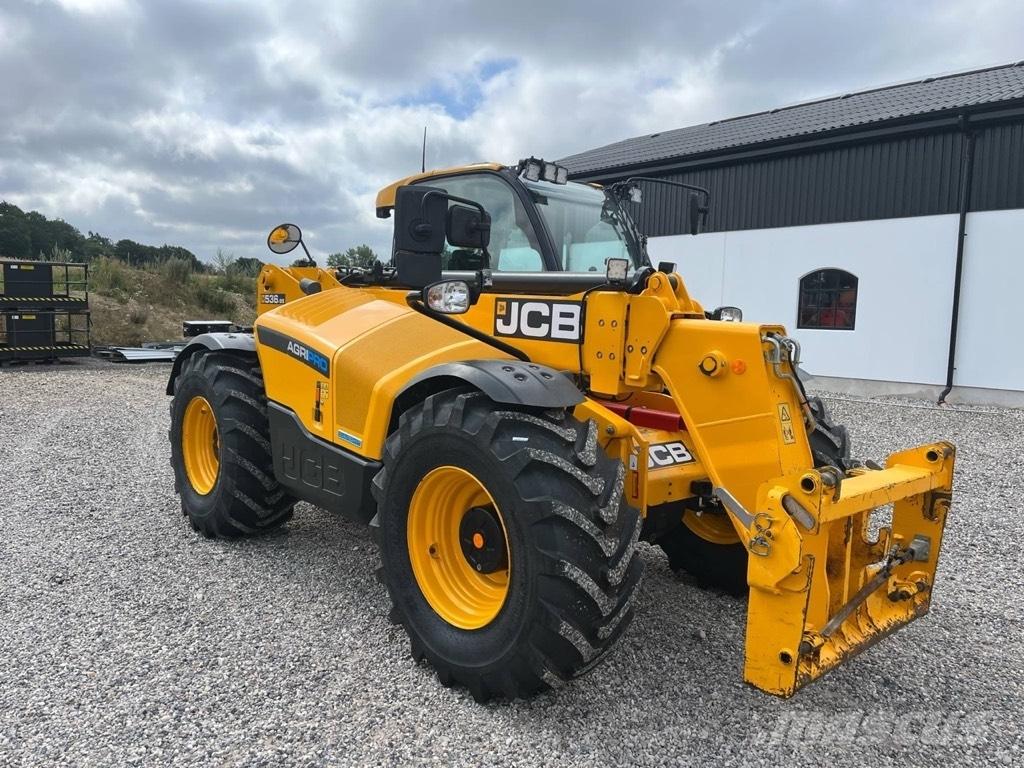 JCB 536-95 Agri Pro 伸縮臂操作車