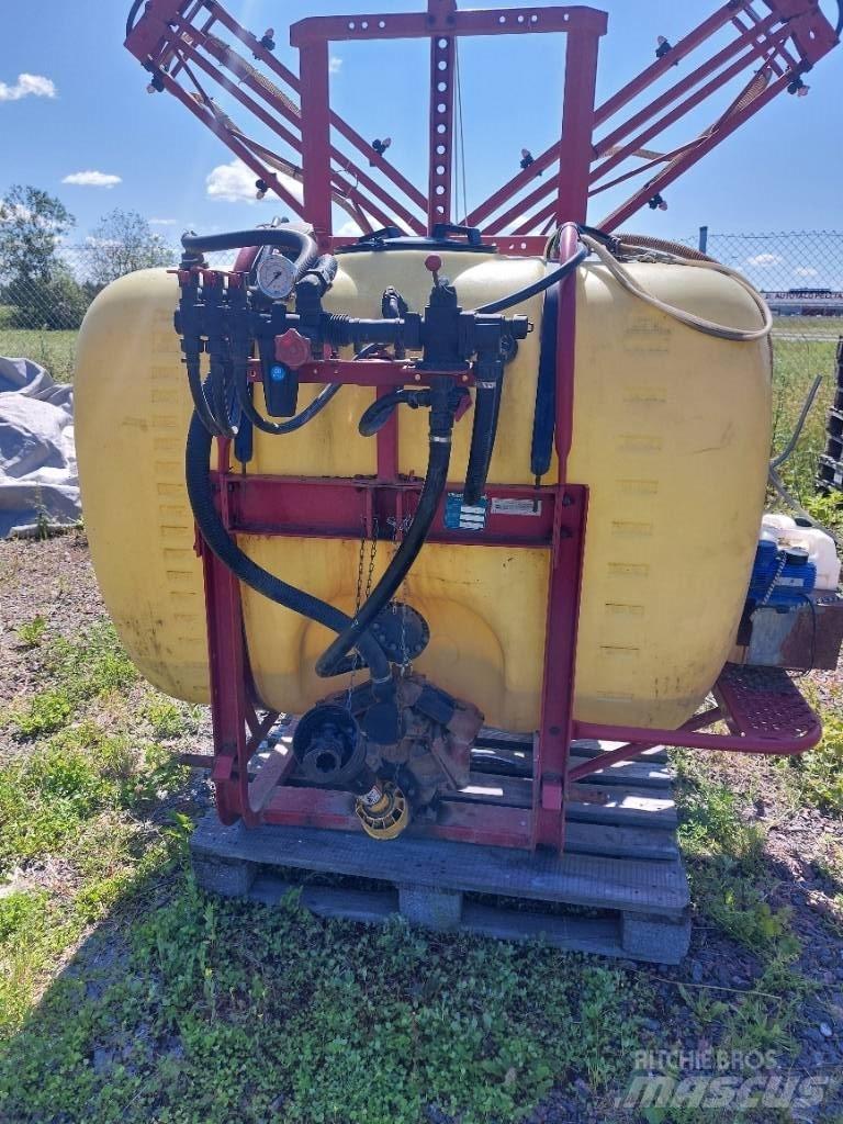 Hardi NK 800/12m 承載式噴霧機