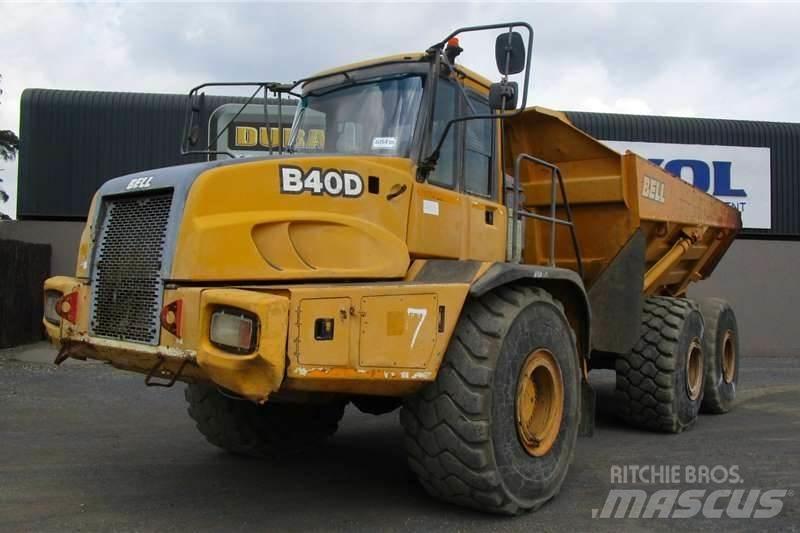Bell B40D 6X6 鉸接式起吊車