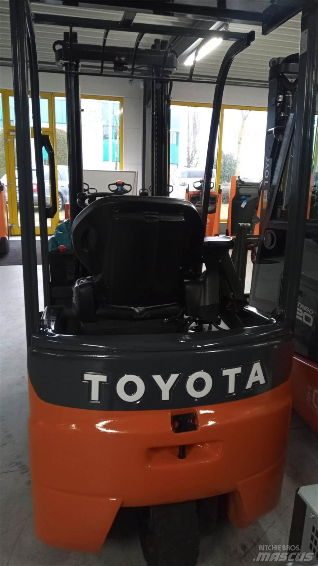 Toyota 7BEST13 電動堆高機