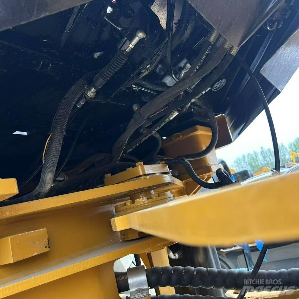 CAT 966 H 輪胎式裝載機