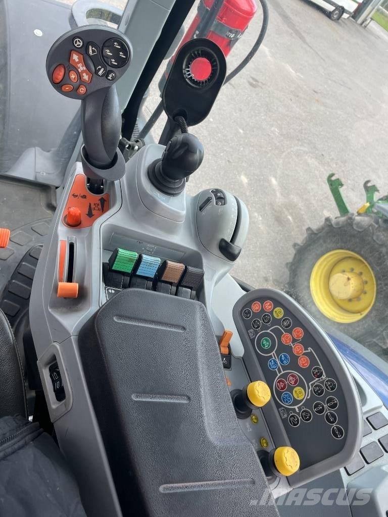 New Holland T 7.315 曳引機