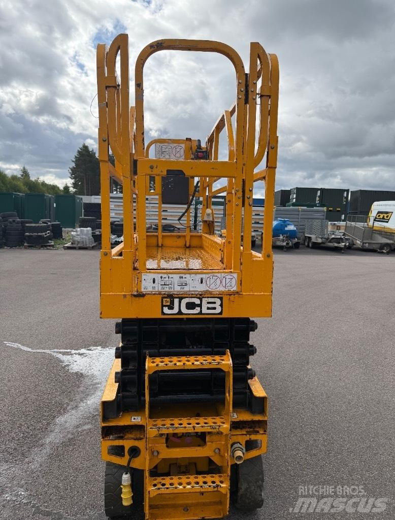 JCB S 2632 E 剪式升降機
