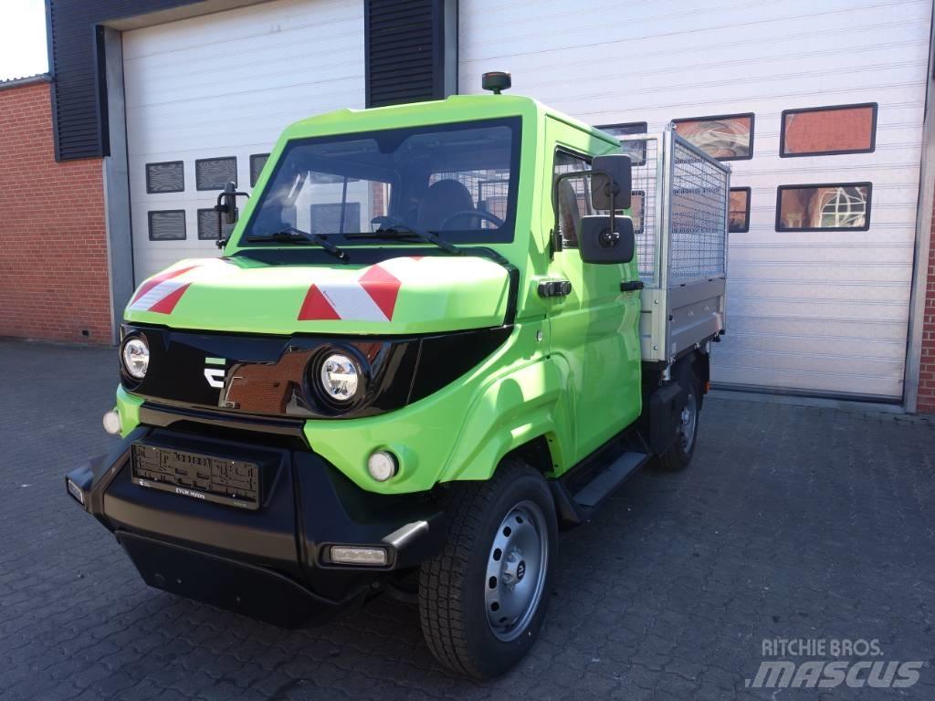 Evum aCar 車廂