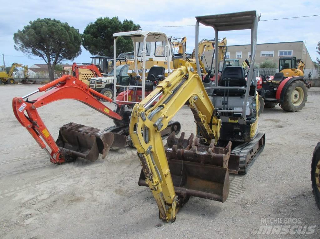 Yanmar Vio 17 小型挖土機/掘鑿機<7t(小型挖掘機)