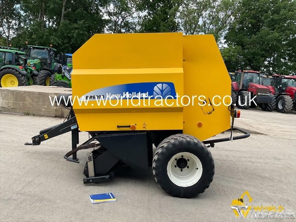 New Holland BR 6090 圓型牧草打包機