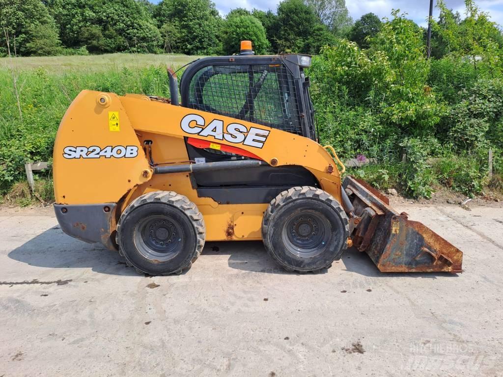 CASE SR 240 B 滑移轉向裝載機