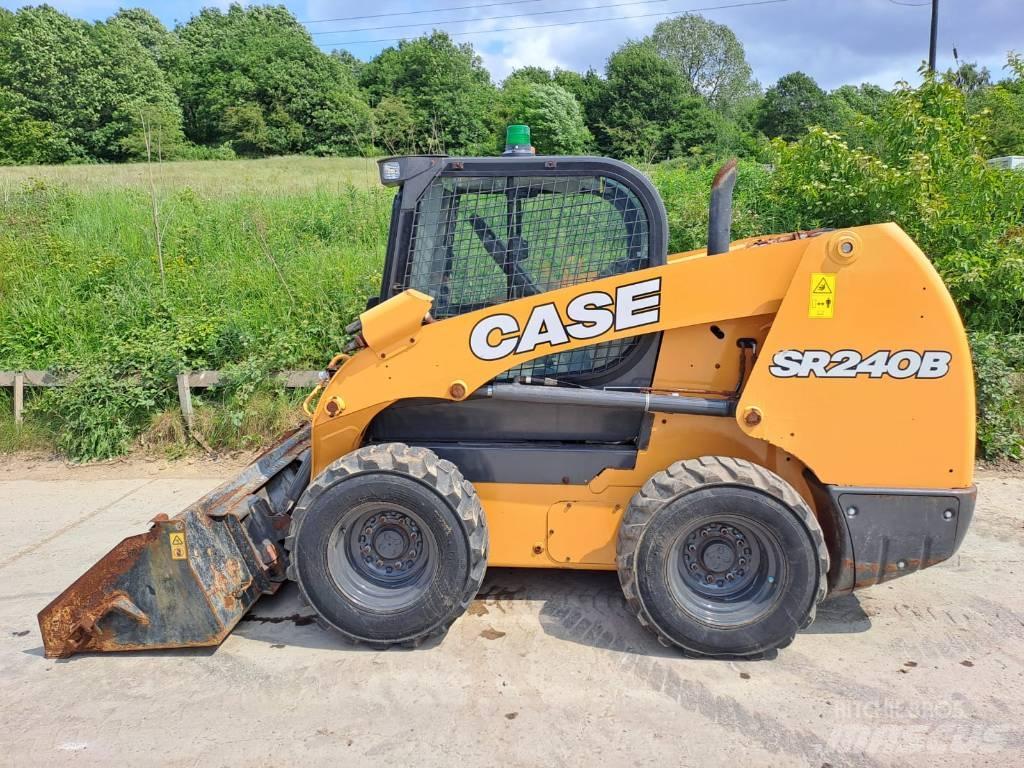 CASE SR 240 B 滑移轉向裝載機
