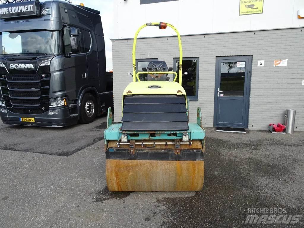 Ammann AV26-2 雙輪滾壓機