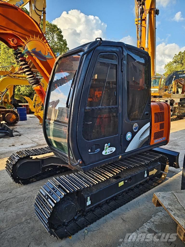 Hitachi ZX 70 中型挖土機/掘鑿機/挖掘機 7t-12t