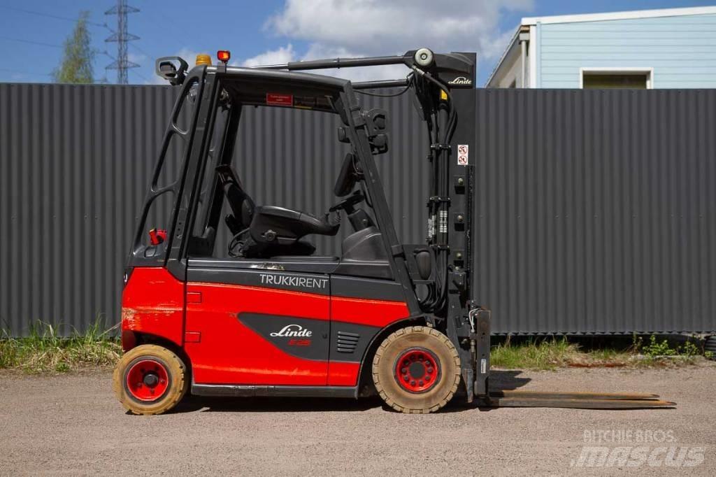 Linde E 25 電動堆高機