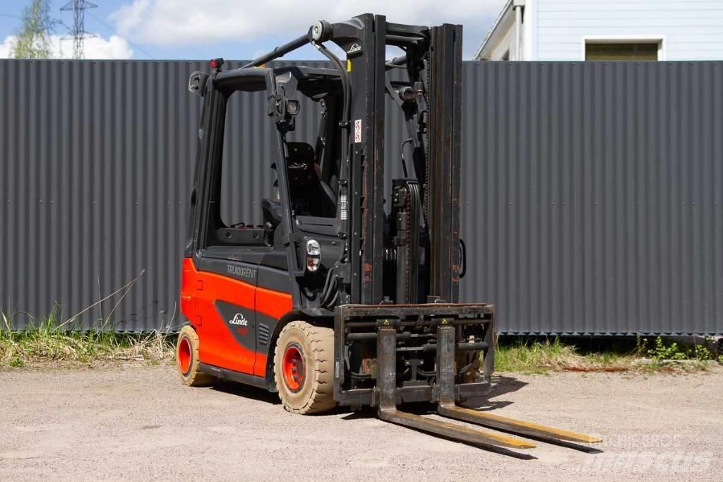Linde E 25 電動堆高機