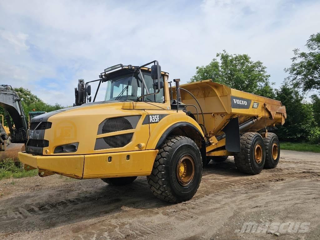Volvo A 35 F 鉸接式起吊車