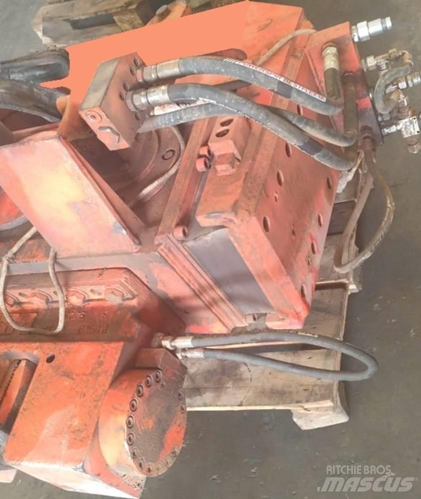 PTC 7 PHFC 振動打樁機