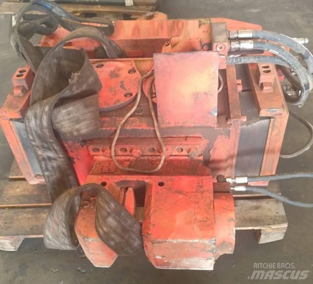 PTC 7 PHFC 振動打樁機