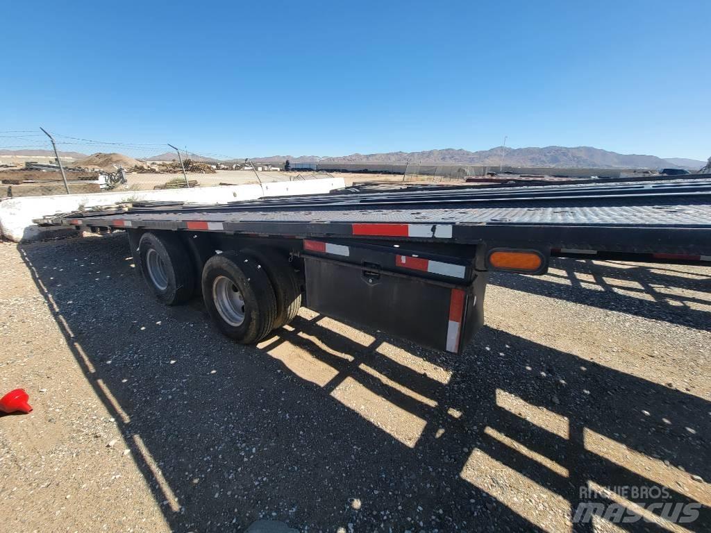 Big Tex 20AC-51 車輛運輸半拖車