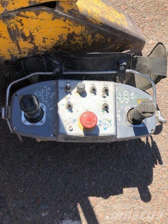 Brokk 90 拆卸式挖土機/掘鑿機/挖掘機