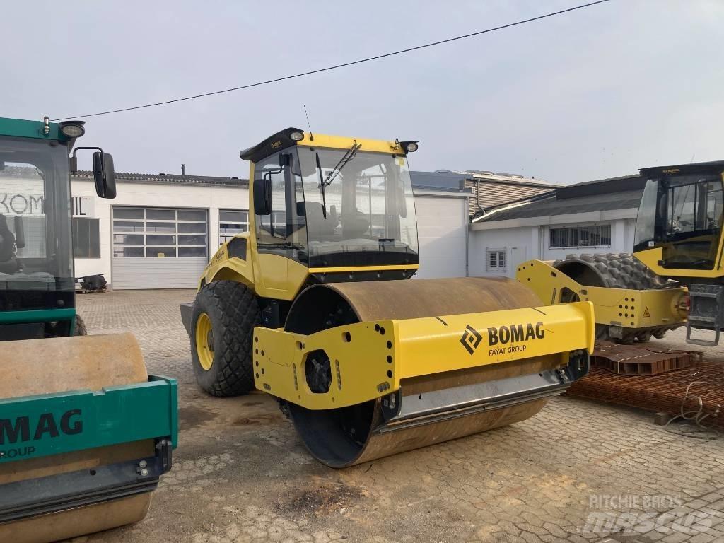 Bomag BW 211 DH-5 單輪滾壓機