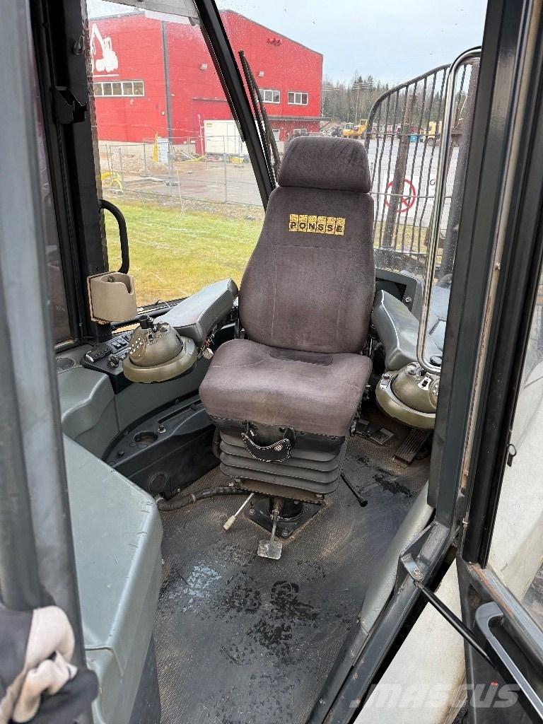 Ponsse buffalo 集運機