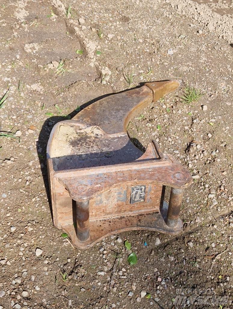 Ema Tjälrivare S40 鬆土機