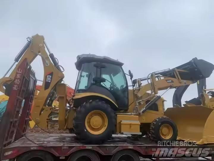 CAT CAT420F 反鏟裝載機