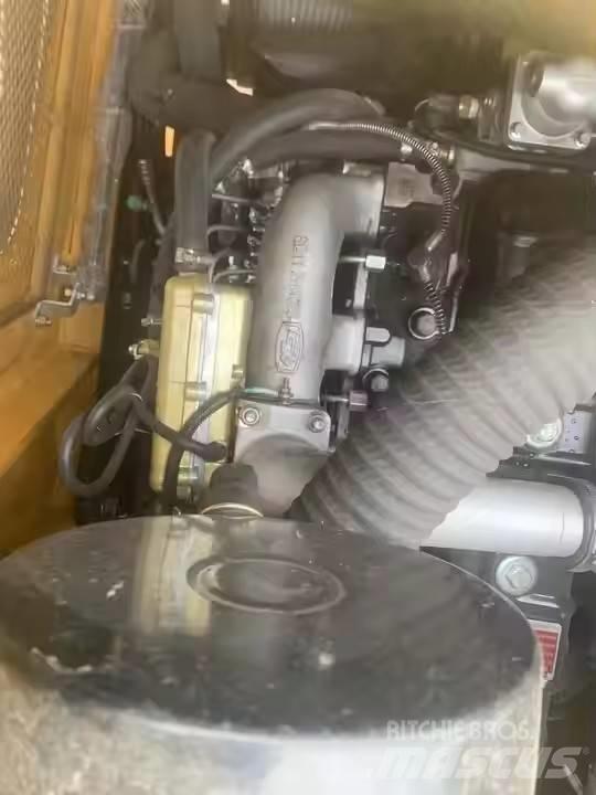 CAT CAT420F 反鏟裝載機