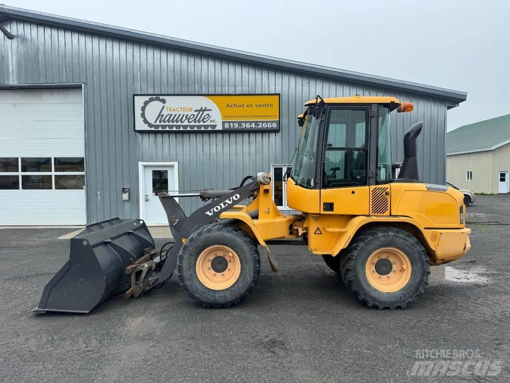 Volvo L 35 G 輪胎式裝載機