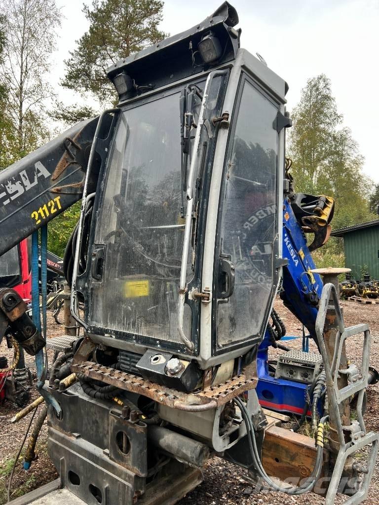 Kesla 2112T 木材起重機