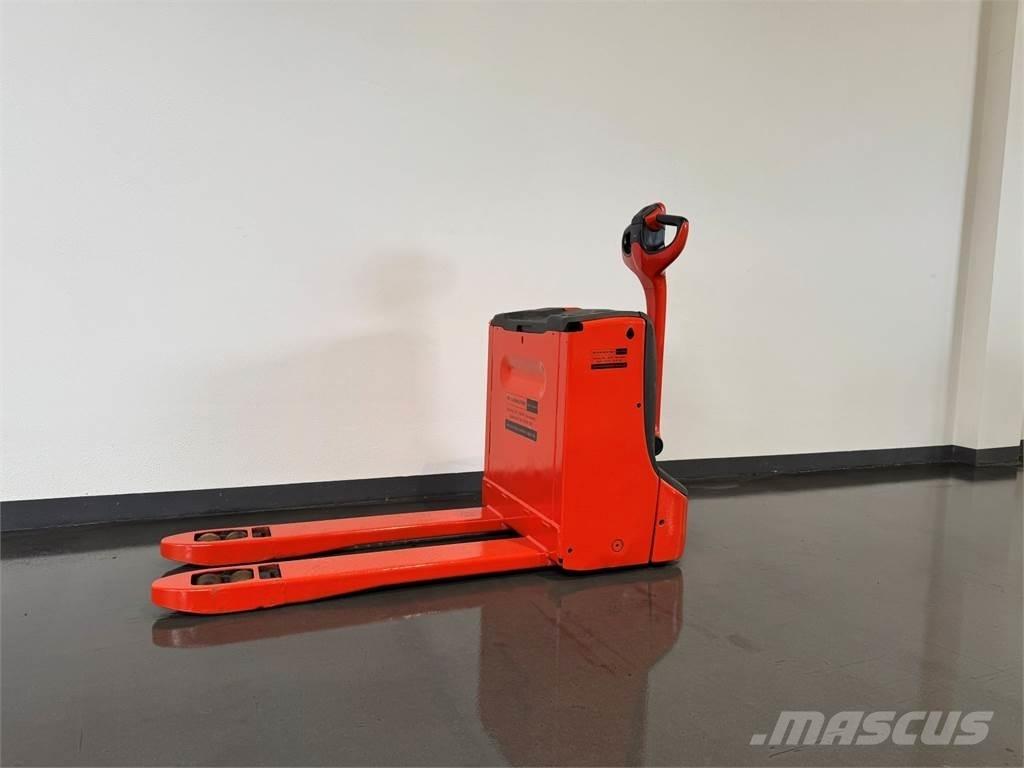 Linde T20 行走控制式堆積機