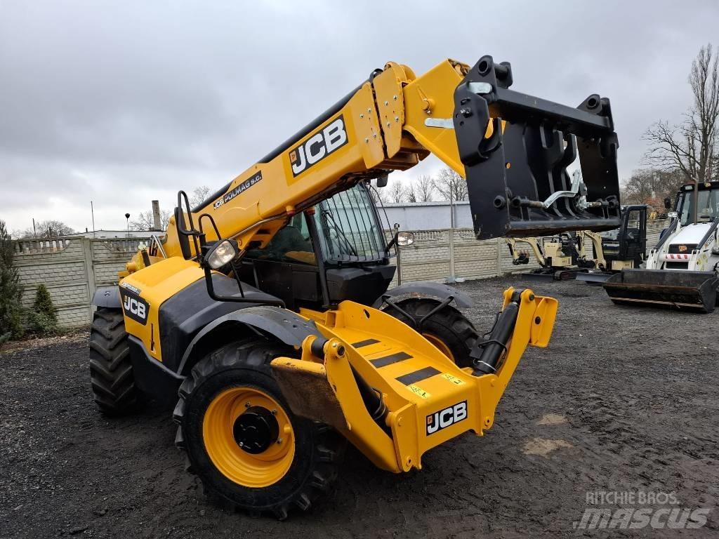 JCB 535-125 伸縮臂操作車