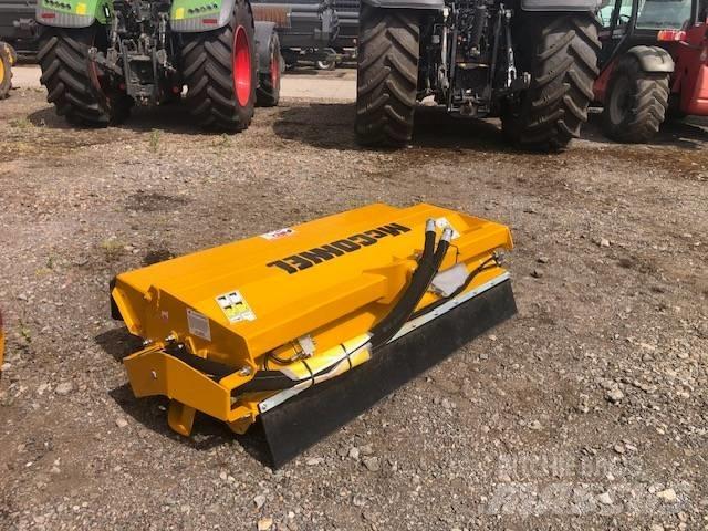 McConnel PA6567T 籬笆切割機
