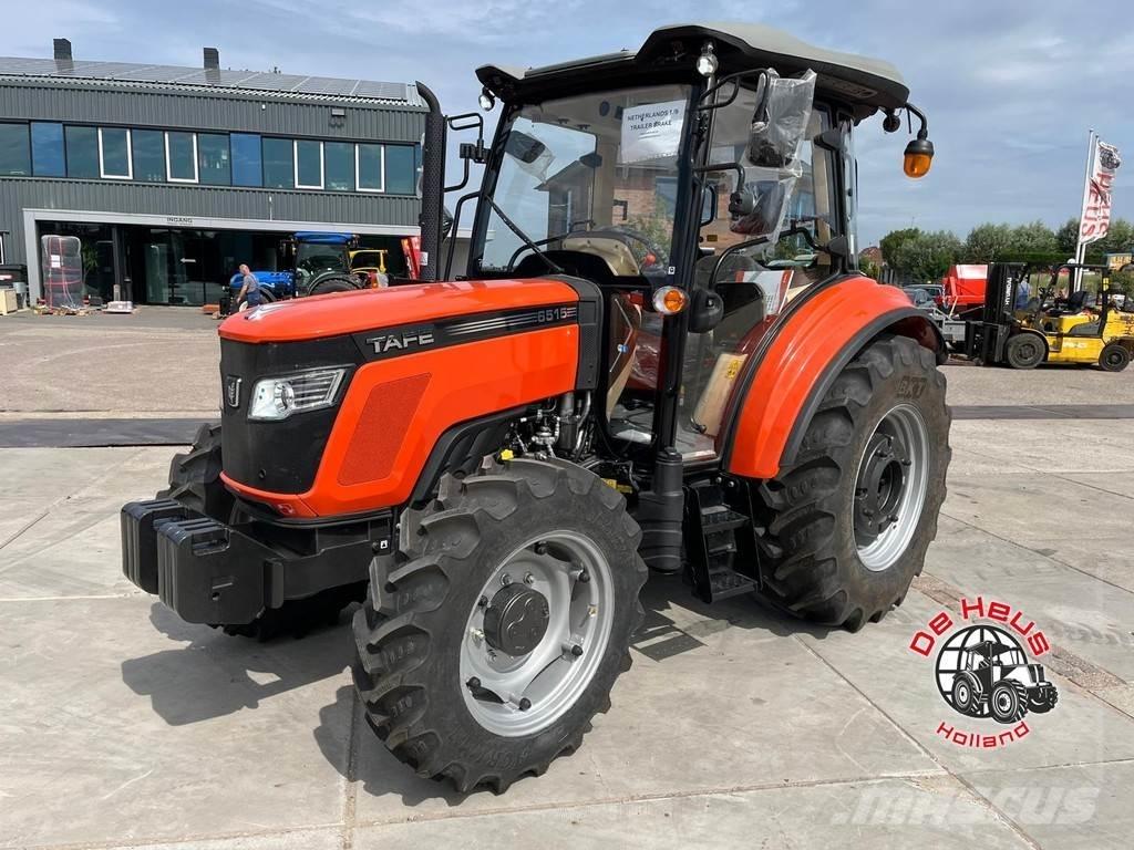 Tafe 6515 4wd. 曳引機