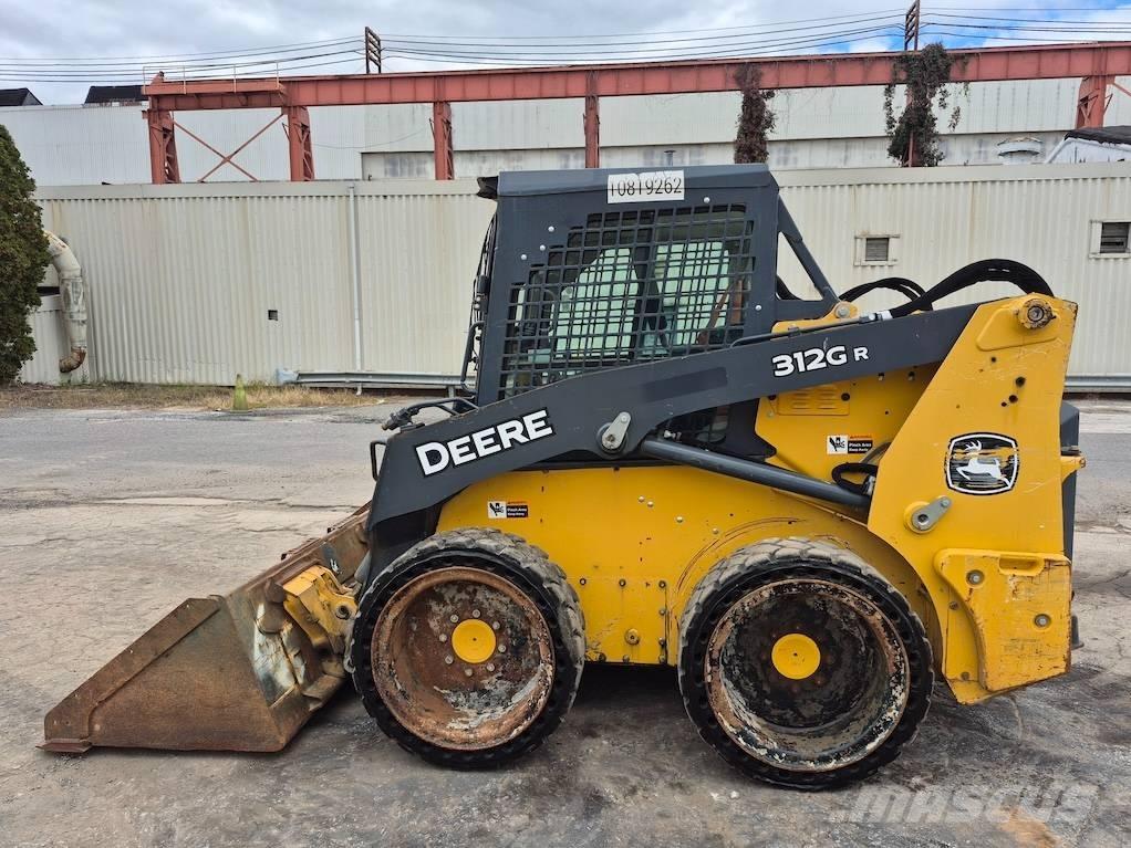 John Deere 312 滑移轉向裝載機