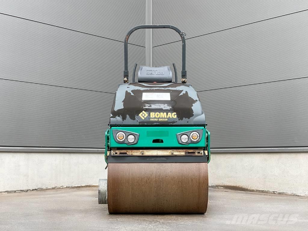 Bomag BW 100 AD-5 雙輪滾壓機