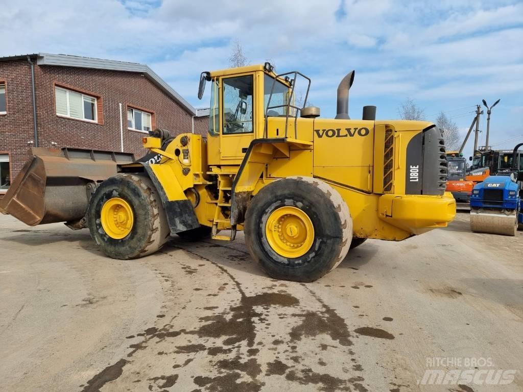 Volvo L 180 E 輪胎式裝載機