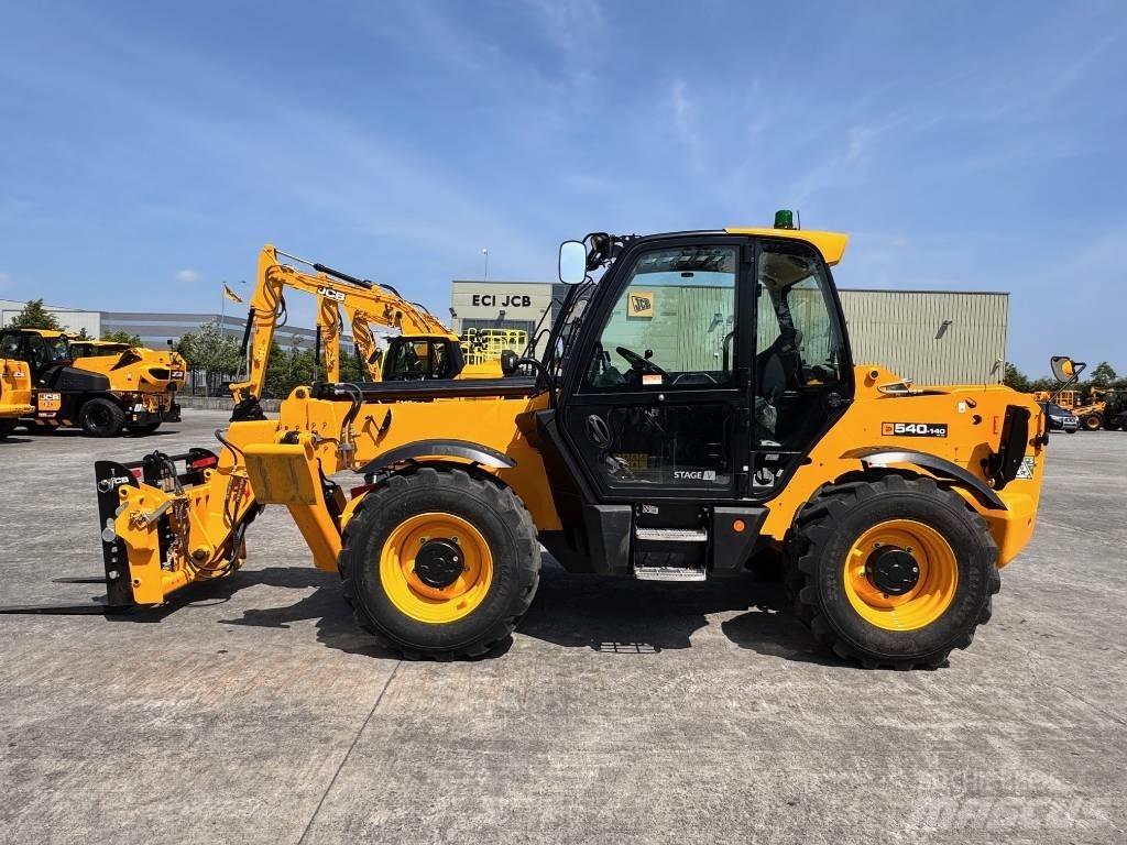 JCB 540-140 伸縮臂操作車