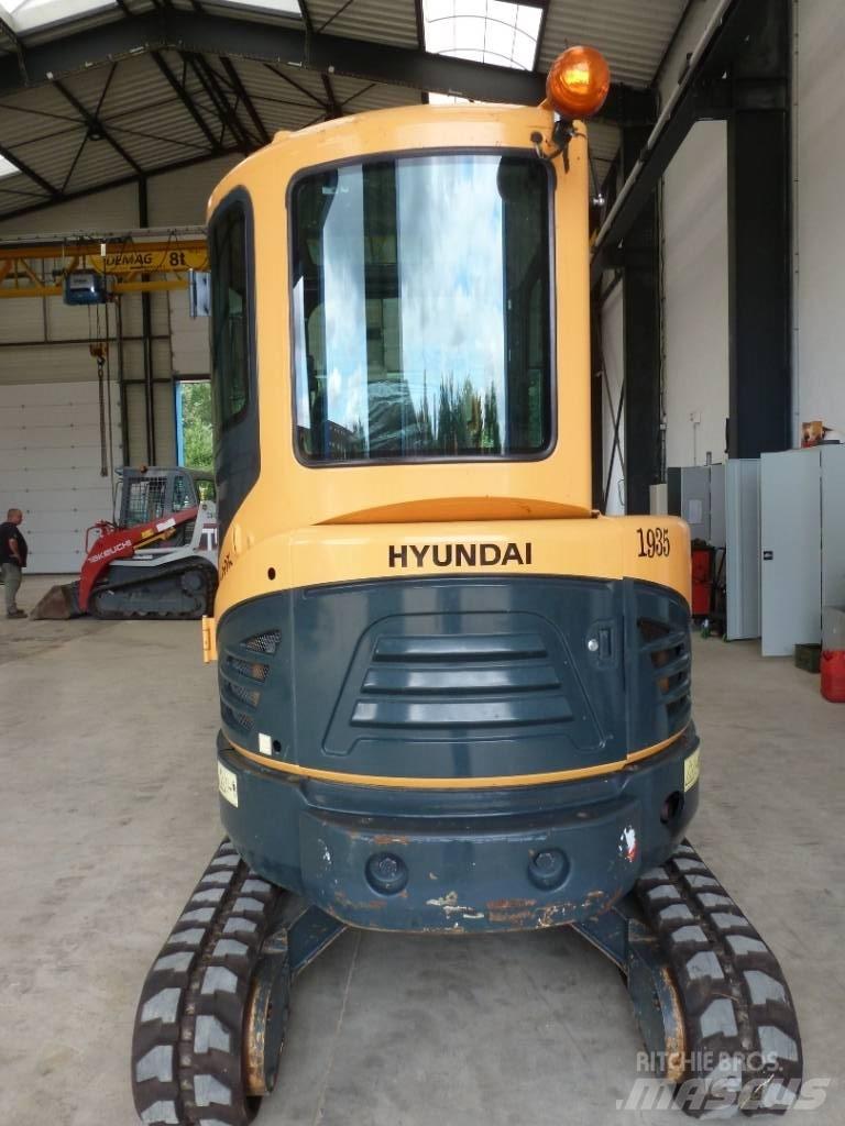 Hyundai R25Z-9AK 小型挖土機/掘鑿機<7t(小型挖掘機)
