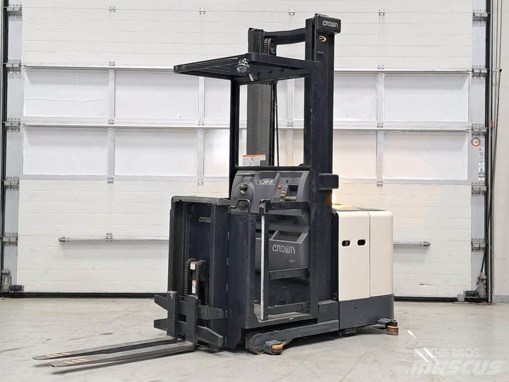 Crown SP3512 低架裝載機